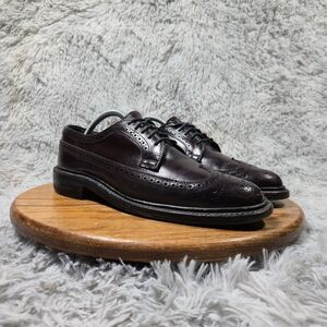 Vintage Wellestyn Mens Size 9DLeather Wingtip Oxblood Burgundy Lace Up Oxfords